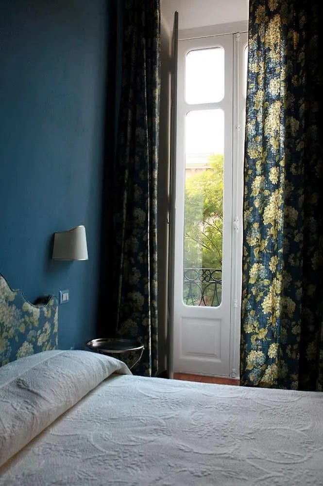 ** Frühstückspension Bellezza Suites Cagliari Italien